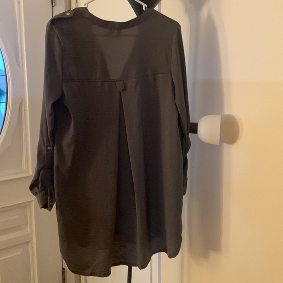 Divided H&M Oversized shirt Sz 6 - Picture 4 of 4
